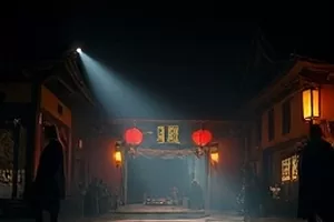 《黄昏放映厅》封面：老式放映机与幕布上的暖色光斑